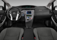 toyota_prius_2015_2.png